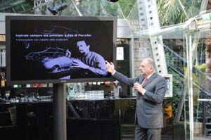 Loris Casadei_dir.gen. Porsche Italia_DSC_0076[1] copia.jpg